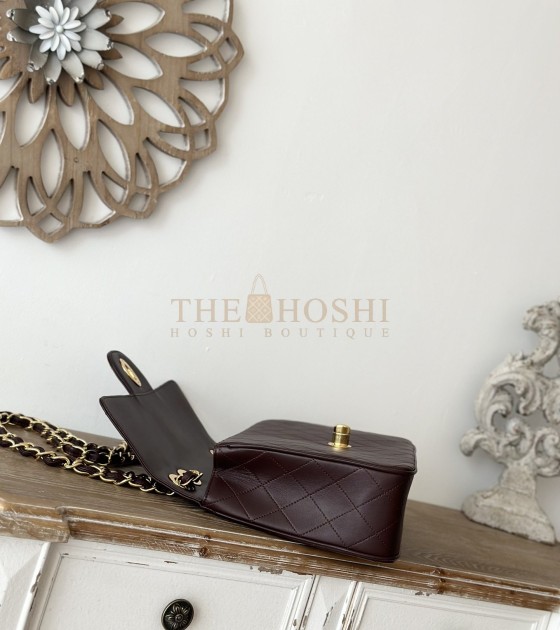 Ch**el Classic Flap Jumbo Bag Lambskin Brown Size 30×21×8cm Master Quality