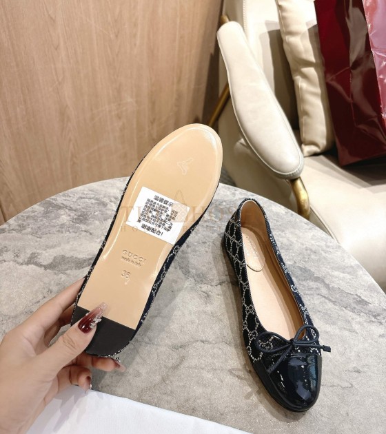 Gvc*1 Crysta GG Ballet Flats Denim Navy Blue Women