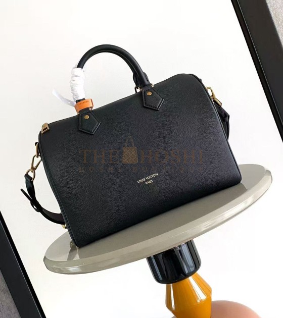 L0vis Vvtt0n LV M24891 Black Cowhide Leather Key Pouch 17×30×21cm Master Quality