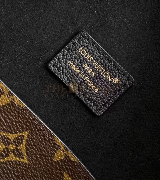 L0vis Vvtt0n LV M24891 Black Cowhide Leather Key Pouch 17×30×21cm Master Quality