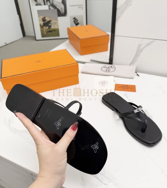 H**me5 Miss Sandals Black Box Calfskin Leather Master Quality