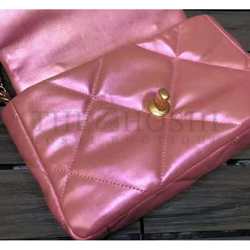Ch**el Women 19 Flap Bag Lambskin Gold Silver-Tone & Ruthenium-Finish Metal Coral Master Quality