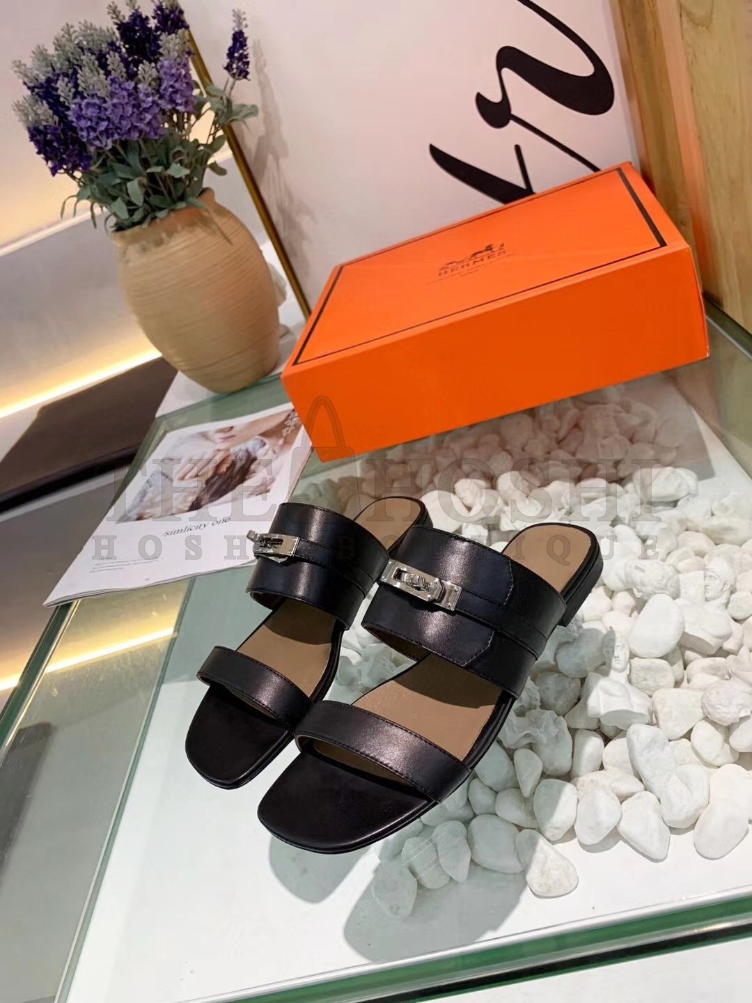 H**me5 Avenue Sandals In Black Calfskin Master Quality