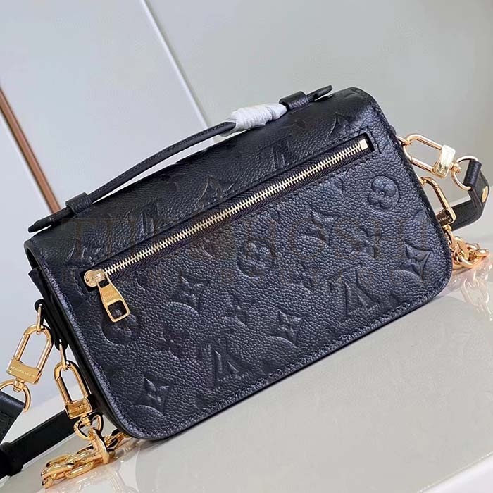 L0vis Vvtt0n LV Women Pochette Metis East West Bag Black Grained Cowhide Leather Master Quality