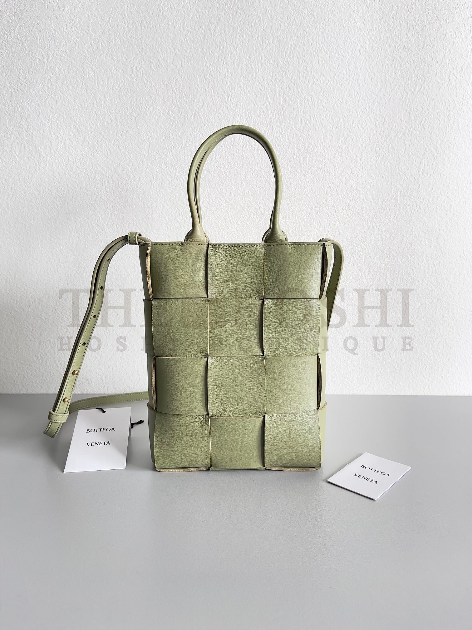 B0tt*ga Ven*ta Mini Cassette Tote Bag In Travertine Lambskin Master Quality