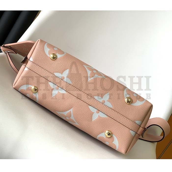 L0vis Vvtt0n LV Women CarryAll PM Bag Pink Beige Embossed S*pple Grained Cowhide Leather Master Quality