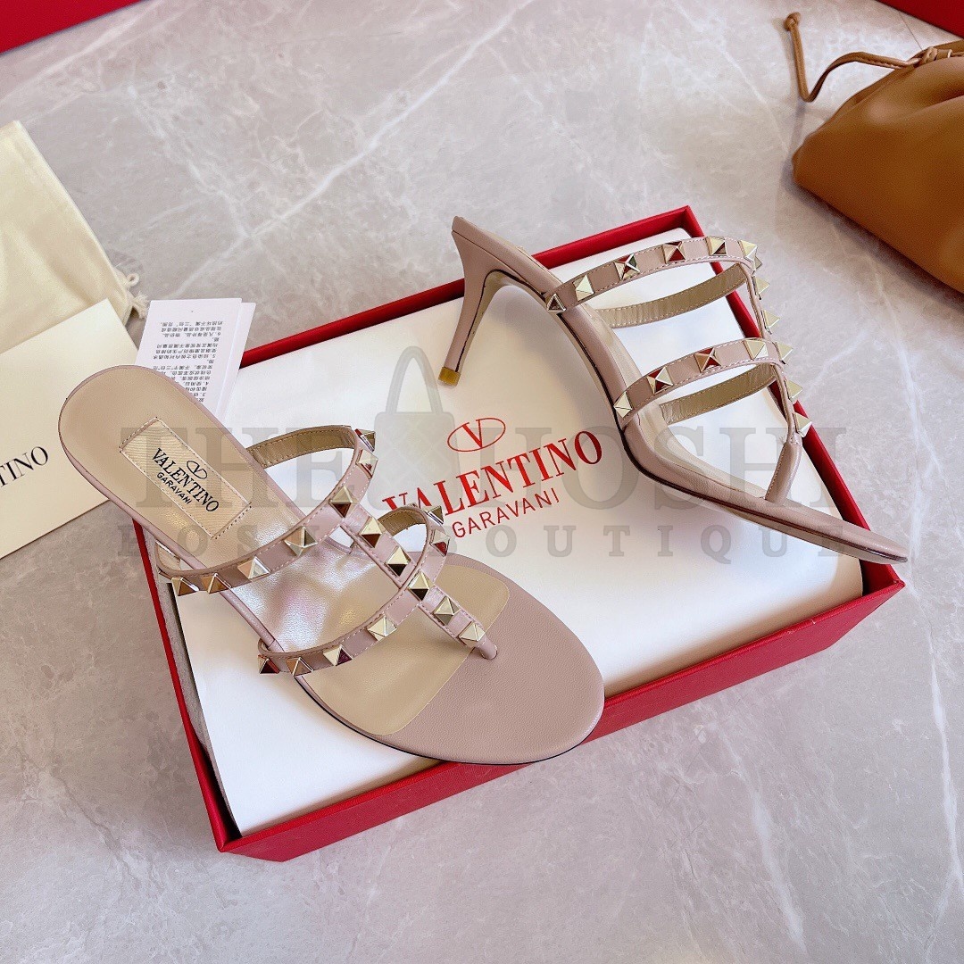 Va1e*ntin0 Rockstud Flip Flop Sandals 50mm In Poudre Calfskin Master Quality