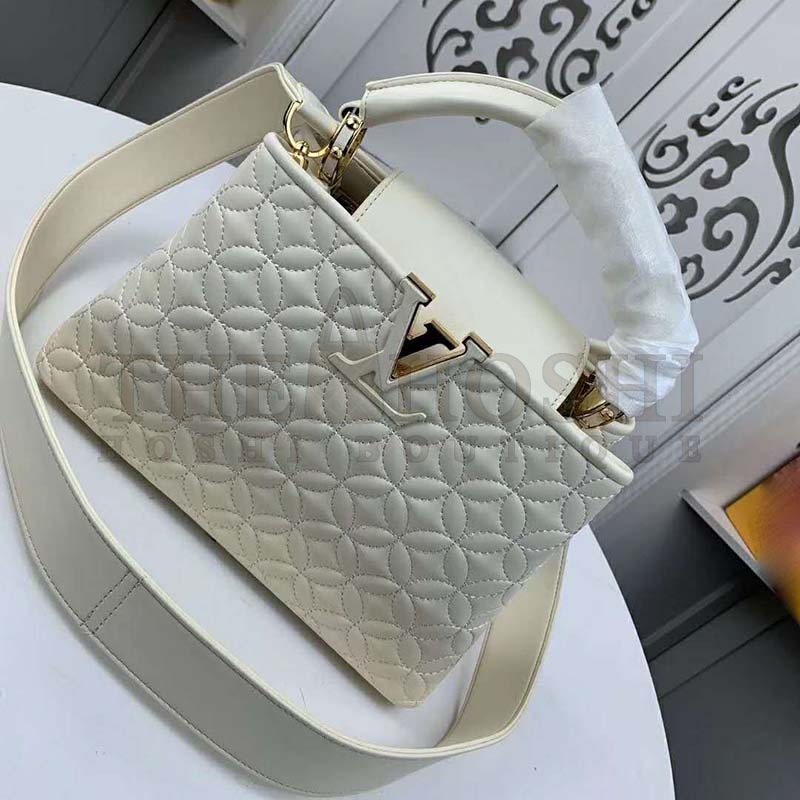 L0vis Vvtt0n LV Women Capucines BB Handbag in Lambskin with Monogram Flowers-Beige Master Quality