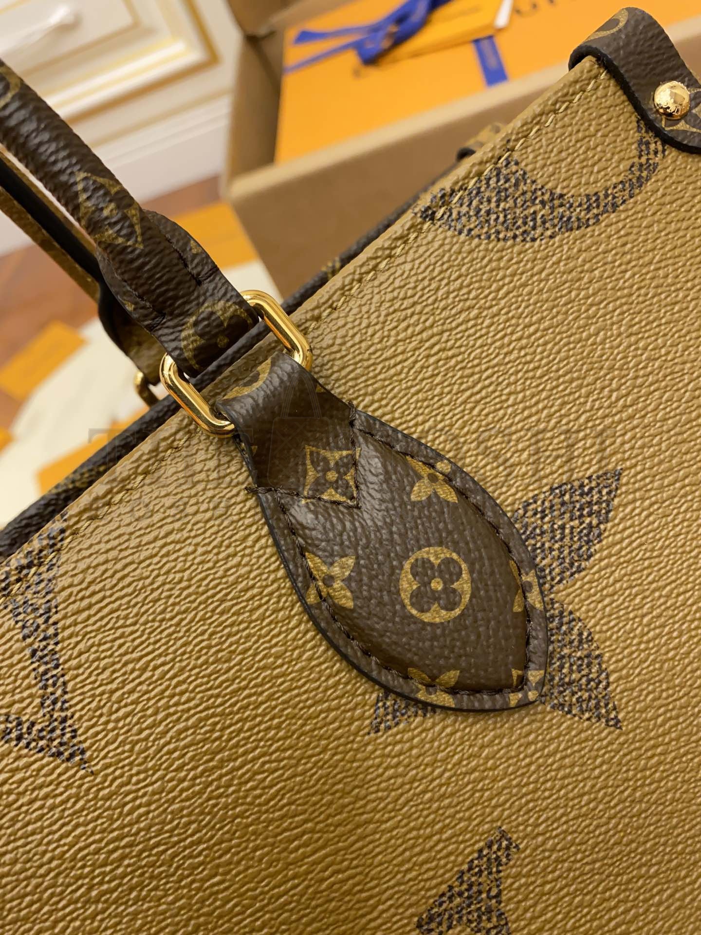 L0vis Vvtt0n Onthego Women LV Tote Bag in Monogram Giant Canvas-Brown Master Quality