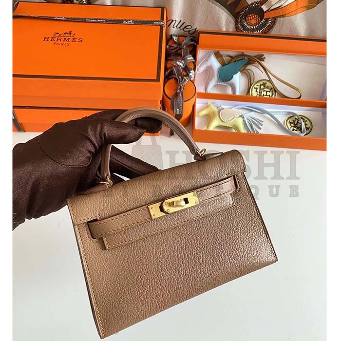 H**me5 Women Mini Kelly 20 Bag in Togo Leather with Gold Hardware-Brown Master Quality