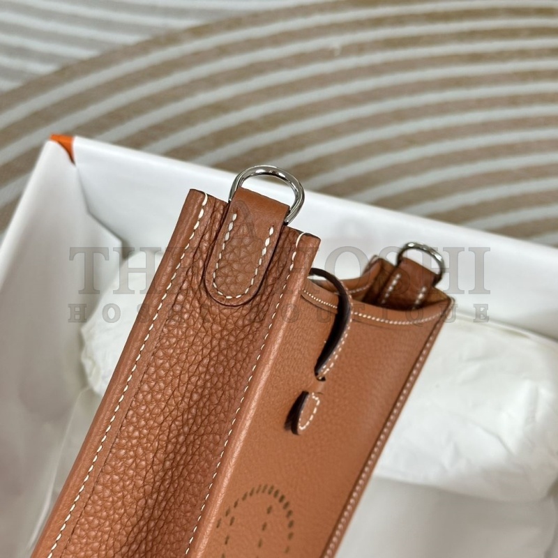 H**me5 Evelyn Bags Master Quality