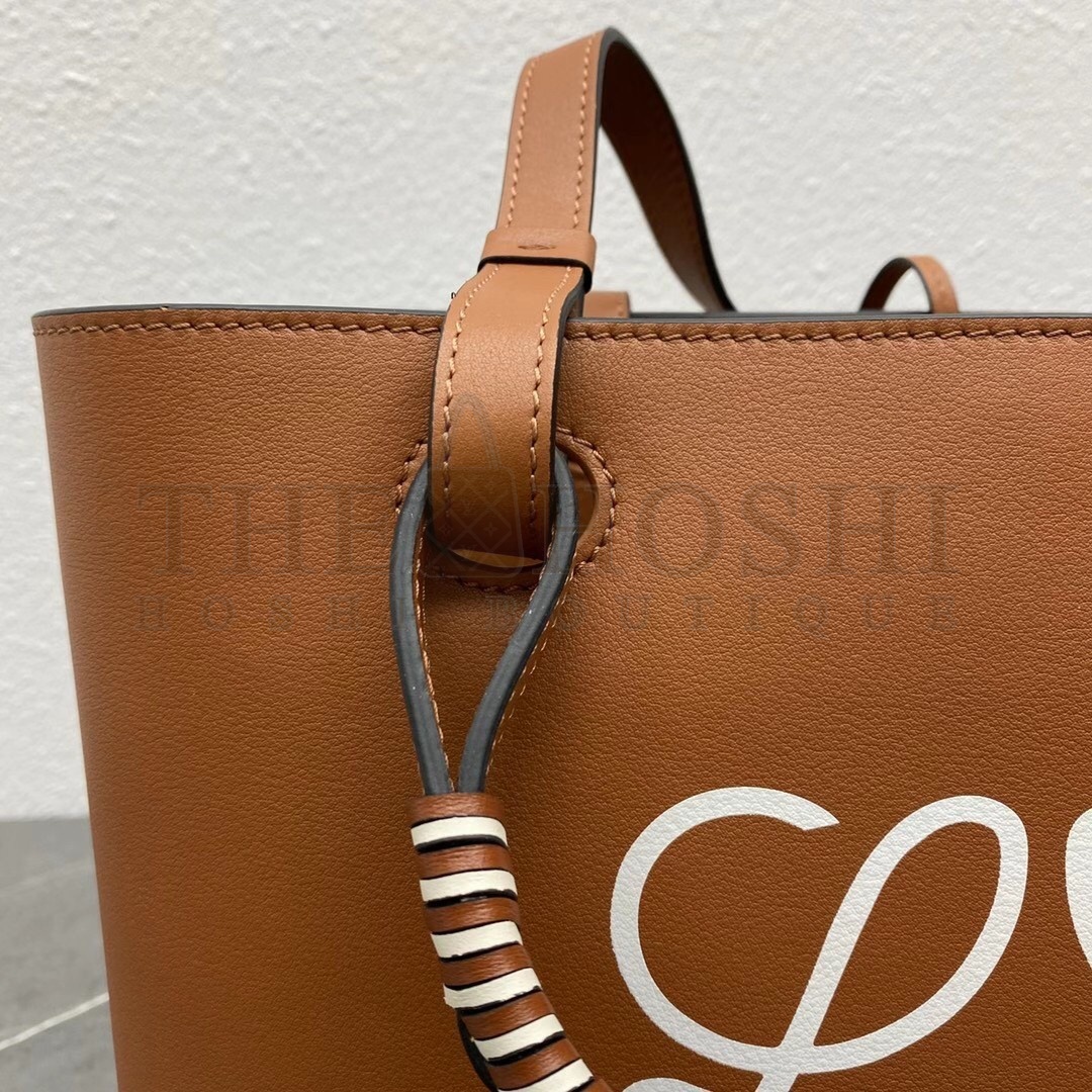 L0ew* Anagram Small Tote In Tan Classic Calfskin Master Quality
