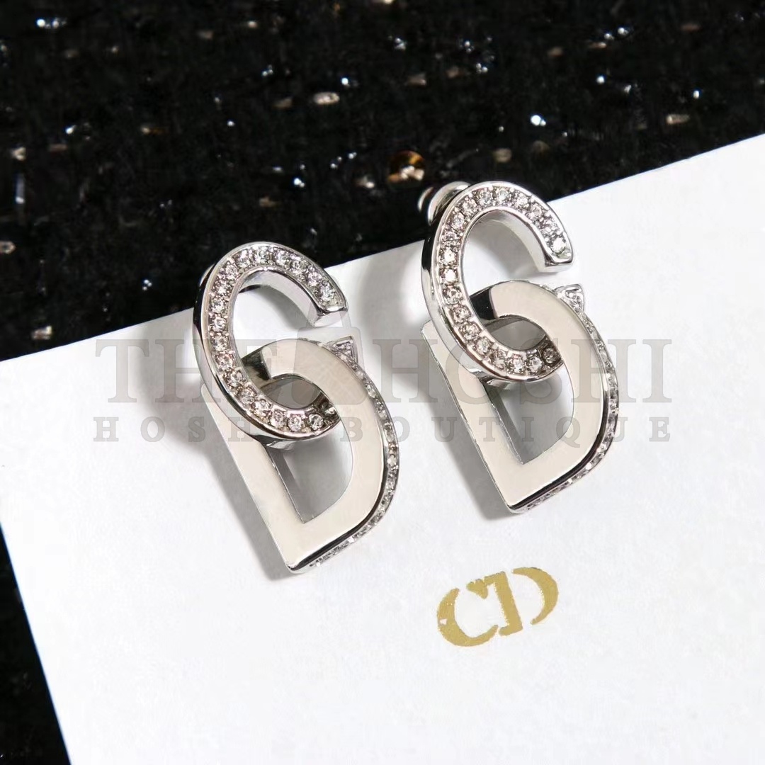 D10r Women CD Lock Earrings Silver-Finish Metal Silver-Tone Crystals Master Quality