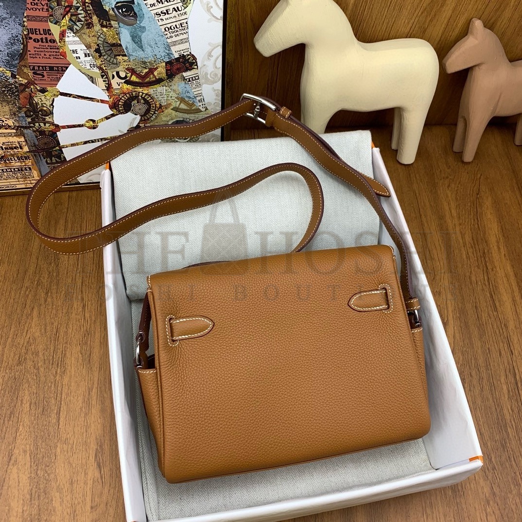 H**me5 Kelly Messenger Bag in Gold Clemence Leather Master Quality