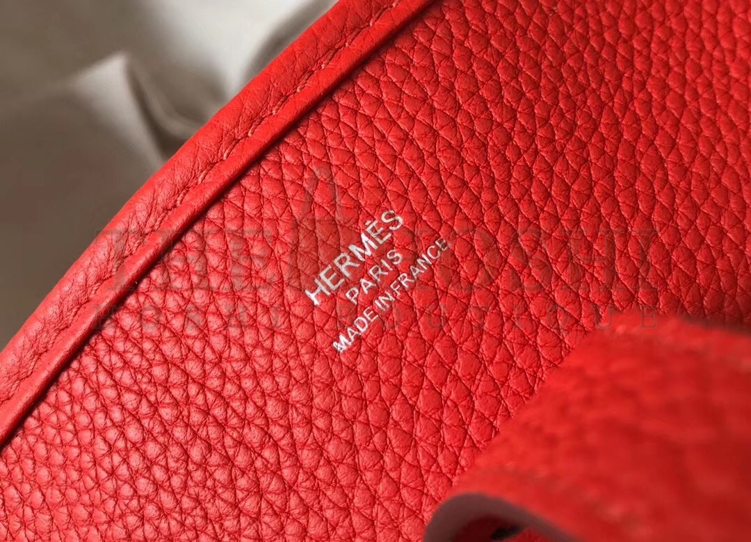 H**me5 Evelyne III 29 Bag In Red Clemence Leather Master Quality
