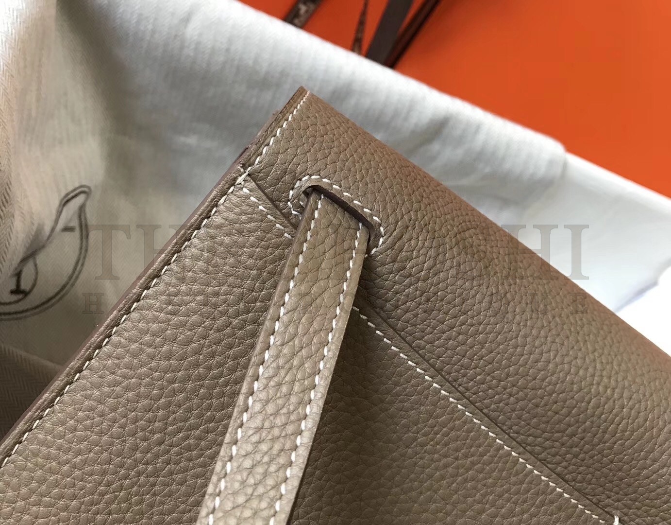 H**me5 Halzan Bag In Etoupe Clemence Leather Master Quality