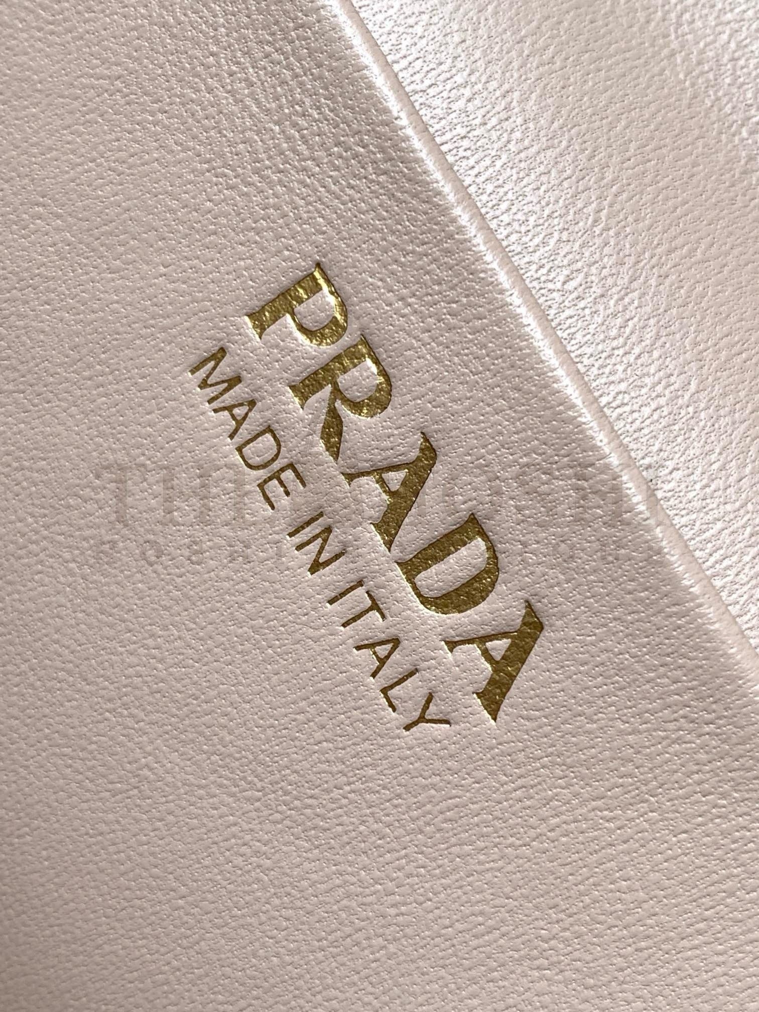 Pra*a Mini Vanity Bag in Light Pink Grained Leather Master Quality