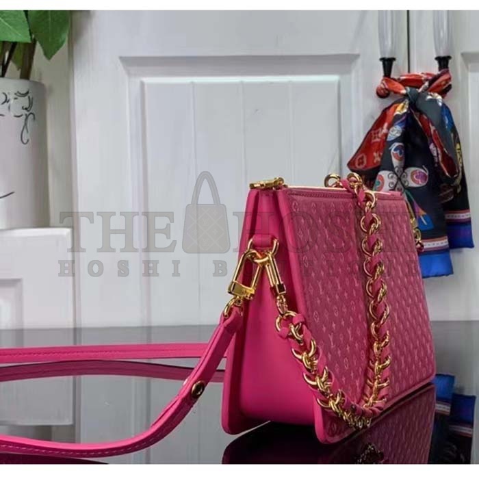 L0vis Vvtt0n LV Women Lexington Pouch Rose Pink Monogram-Embossed Calf Leather Master Quality