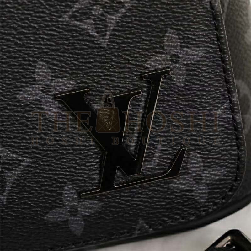 L0vis Vvtt0n LV Men District MM Bag in Monogramme Eclipse Canvas-Grey Master Quality