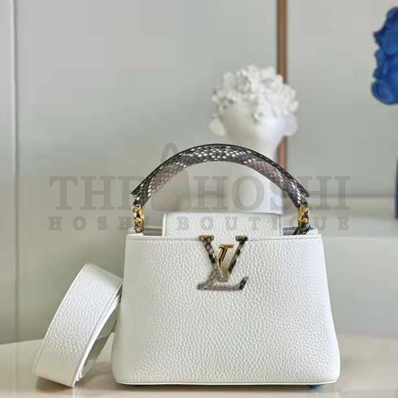 L0vis Vvtt0n LV Women Capucines Mini Handbag White Taurillon Leather Master Quality