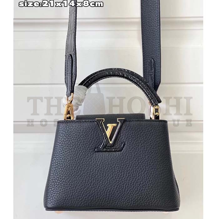 L0vis Vvtt0n LV Women Capucines Mini Handbag Black Taurillon Cowhide Leather Master Quality