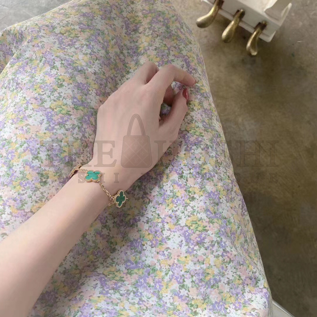 V*n Cl**f Bracelet Dupe, Peacock Green Clover Bracelet, Vintage Alhambra bracelet, 5 motifs Master Quality
