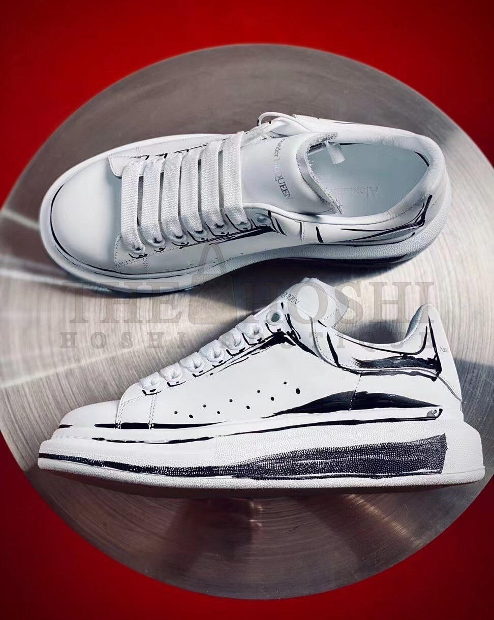 A1exa*der Mcqv*en Women