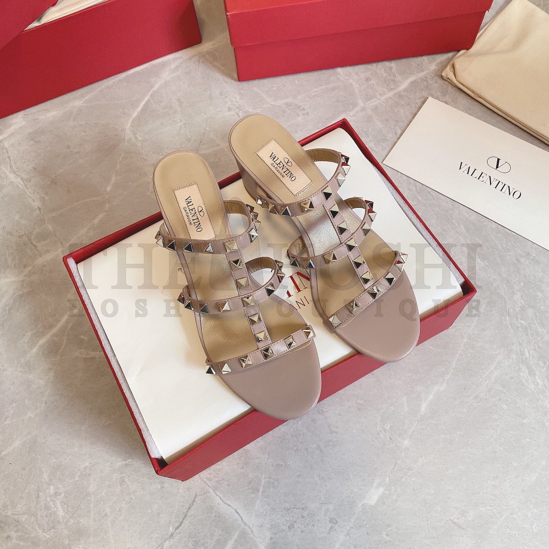 Va1e*ntin0 Rockstud Slide Sandals 60mm In Poudre Calfskin Master Quality