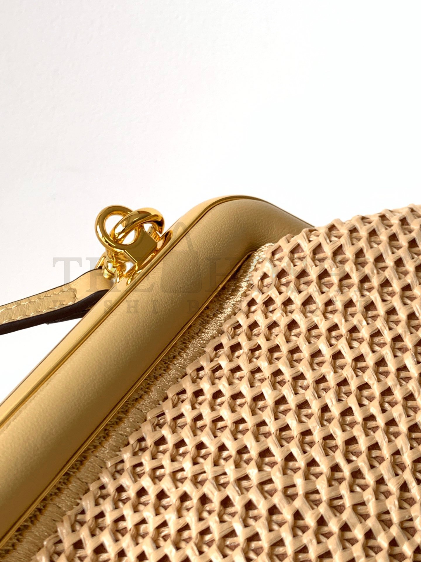 F**di First Small Bag In Beige Raffia Macrame Master Quality