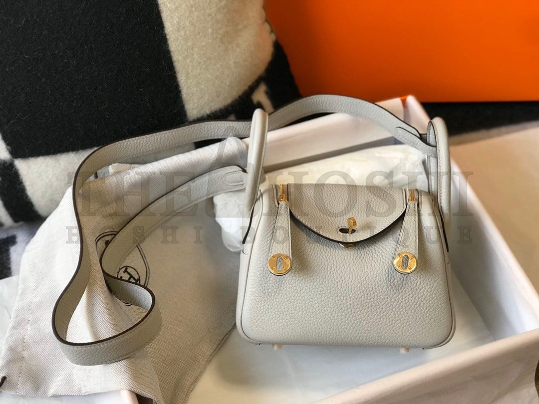 H**me5 Lindy Mini Bag In Pearl Grey Clemence Leather GHW Master Quality