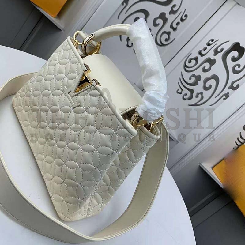 L0vis Vvtt0n LV Women Capucines BB Handbag in Lambskin with Monogram Flowers-Beige Master Quality