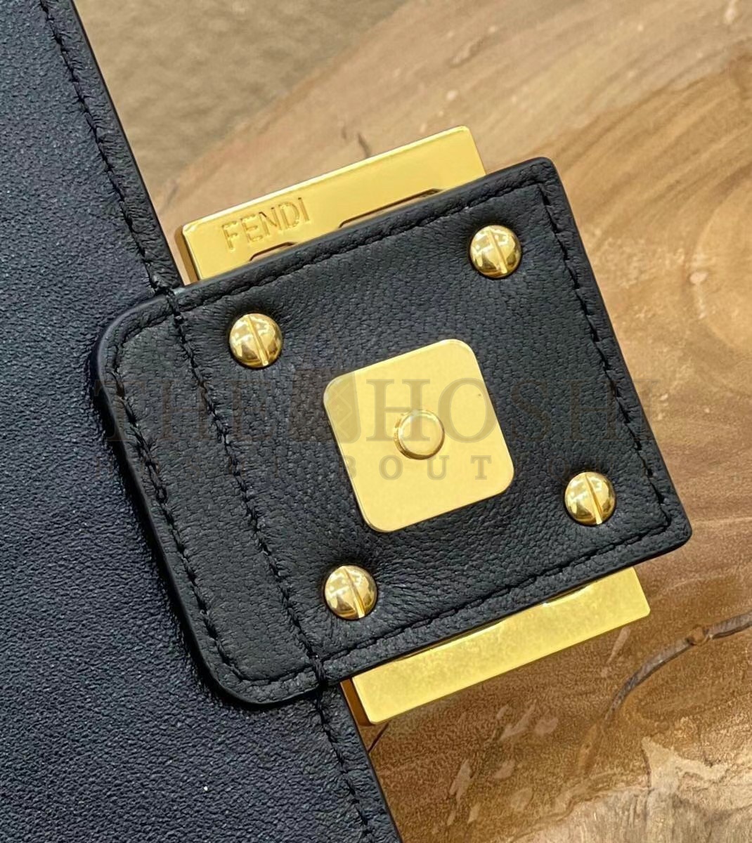 F**di Baguette Chain Midi Bag In Black Nappa Leather Master Quality