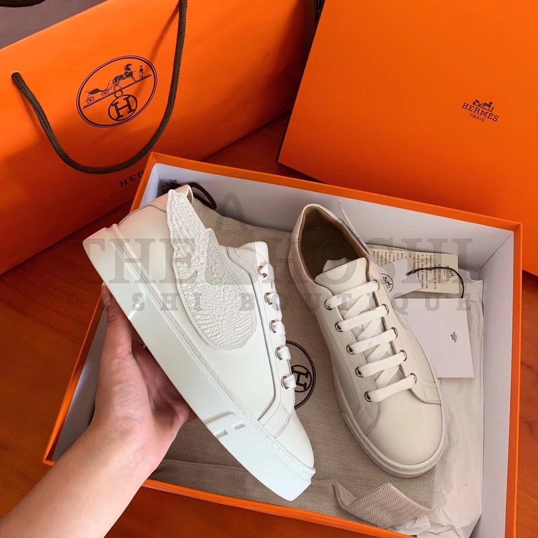 H**me5 Velvet Sneakers In White Calfskin With Printed Wing Patch Master Quality