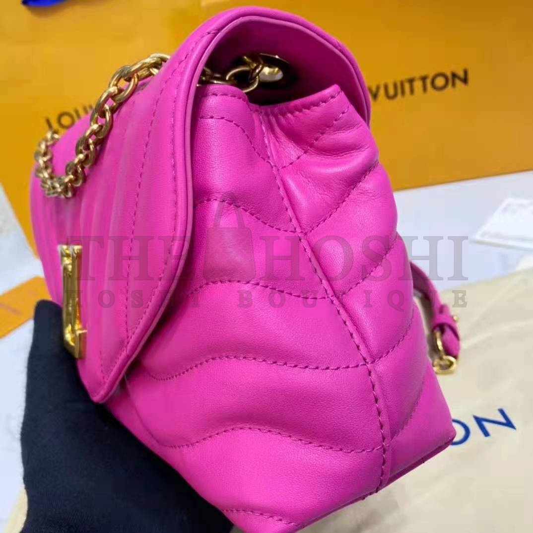 L0vis Vvtt0n LV Women New Wave Chain Bag Handbag Agathe Pink Smooth Cowhide Leather Master Quality