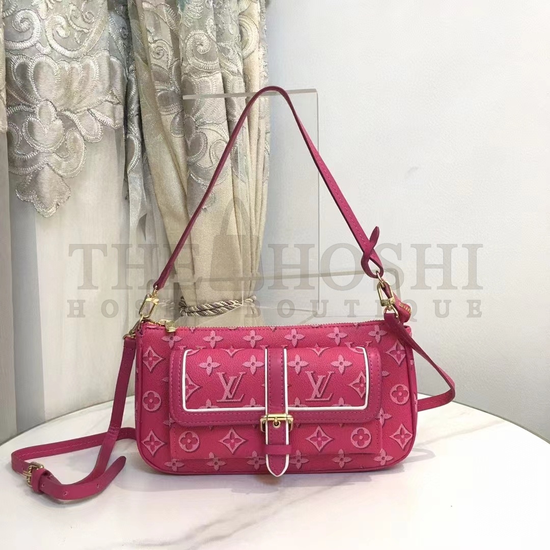 L0vis Vvtt0n LV Women Maxi Multi Pochette Accessoires Handbag Fuchsia Pink Monogram Coated Canvas Master Quality