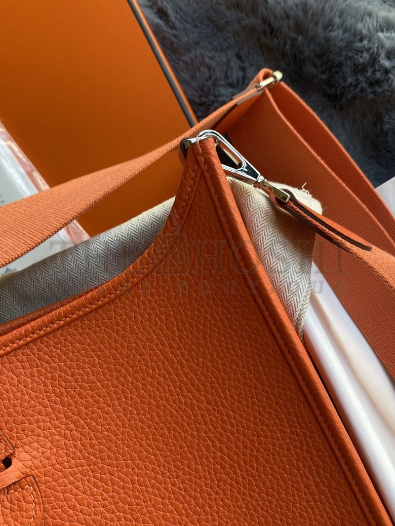 H**me5 Evelyn Bags Master Quality