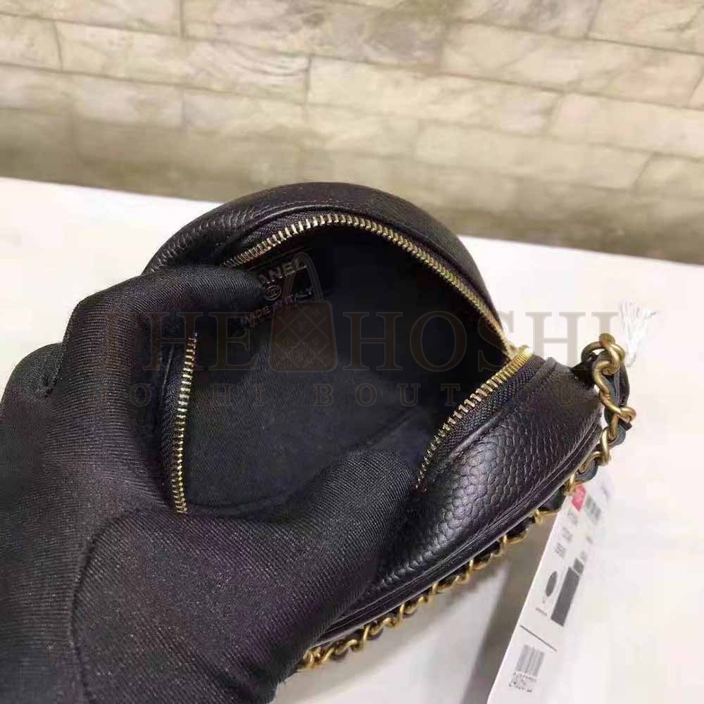 Ch**el Women Ch**el 19 Clutch with Chain Lambskin Gold Silver-Tone and Ruthenium Black Master Quality