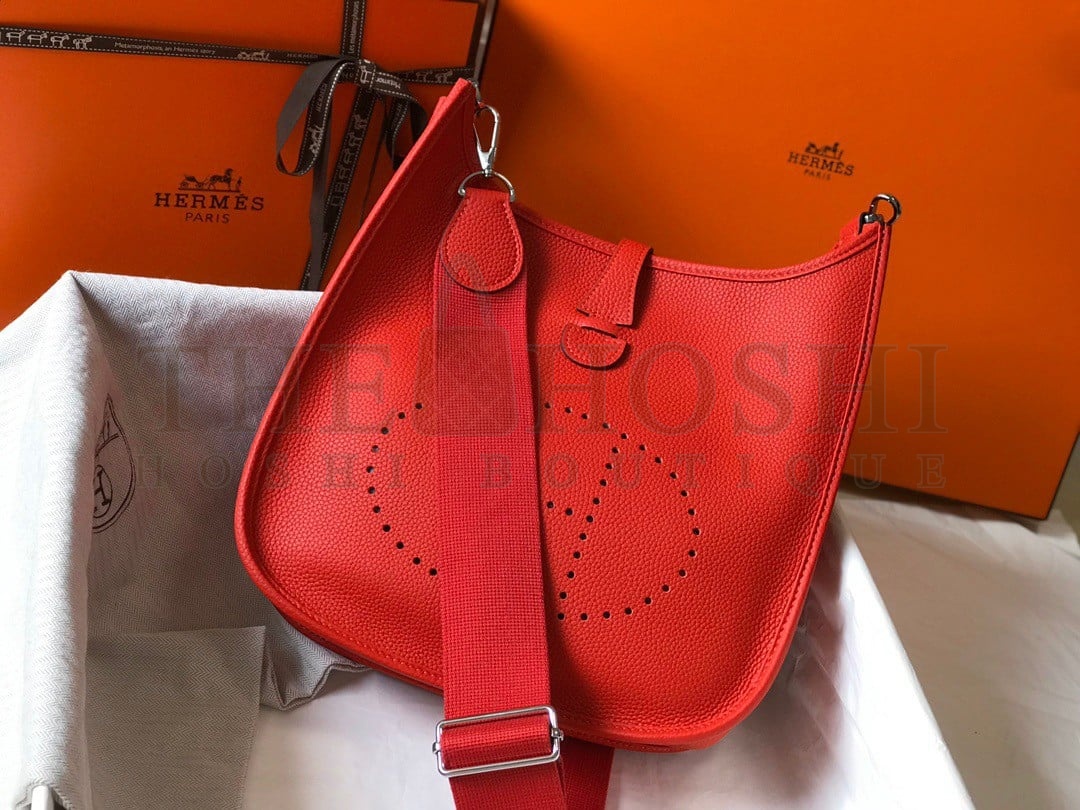 H**me5 Evelyne III 29 Bag In Red Clemence Leather Master Quality