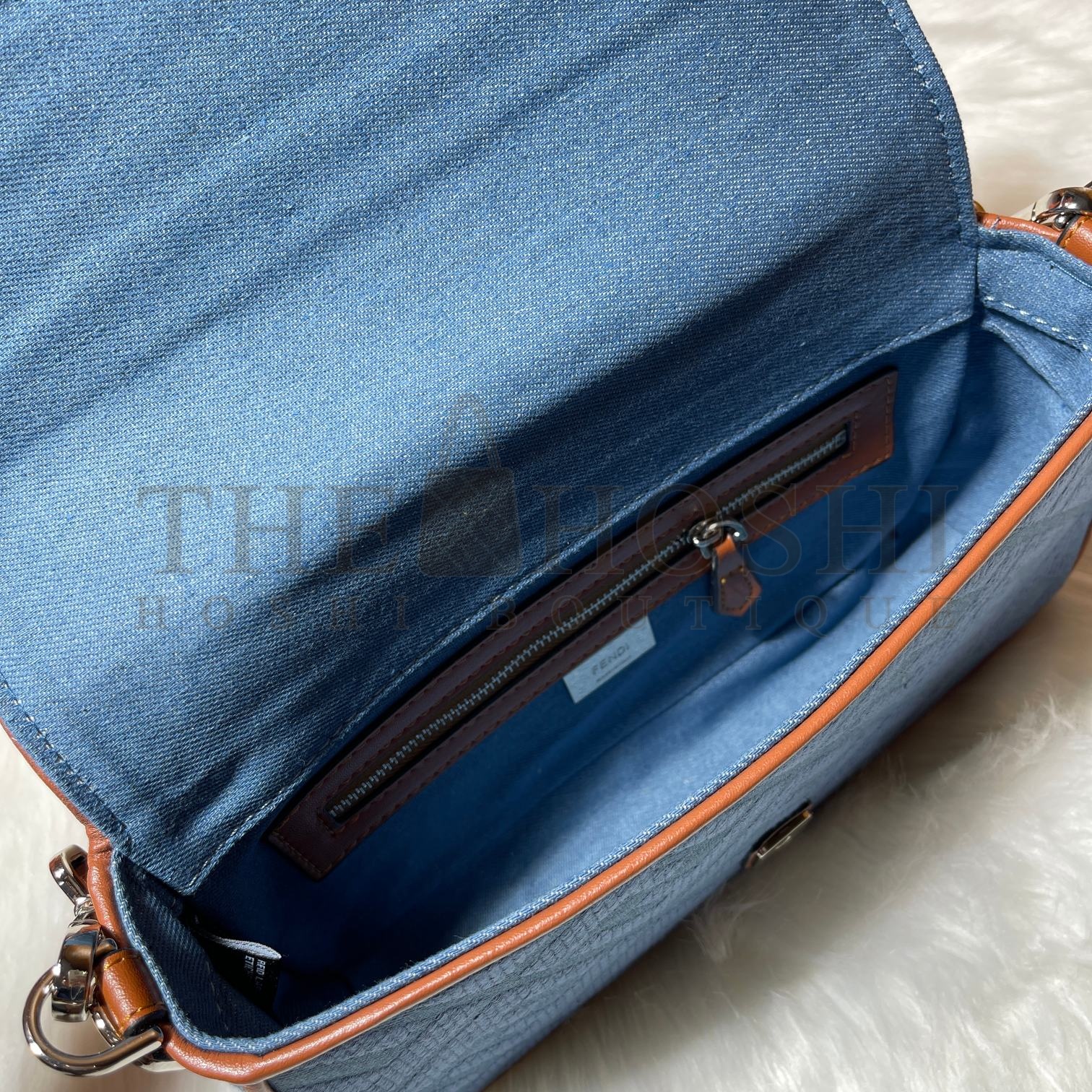 Baguette F**di BAG Size: 26x15x5cm Master Quality