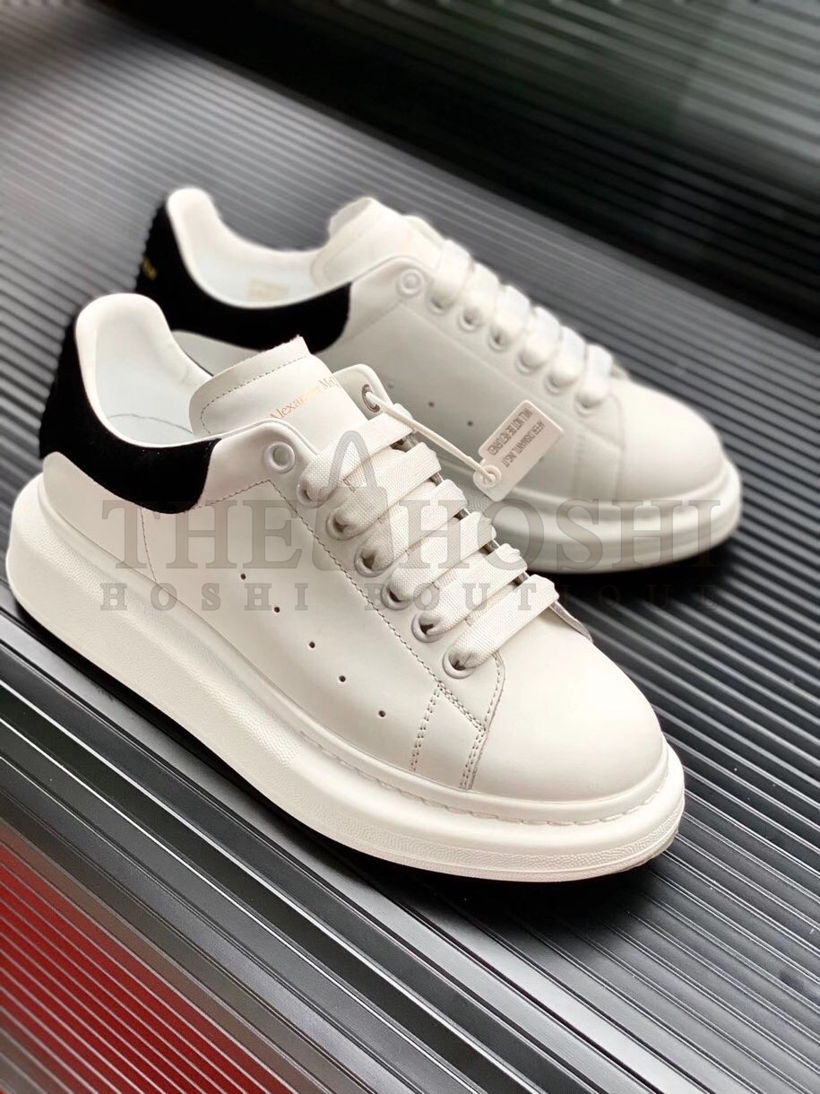 A1exa*der Mcqv*en Men