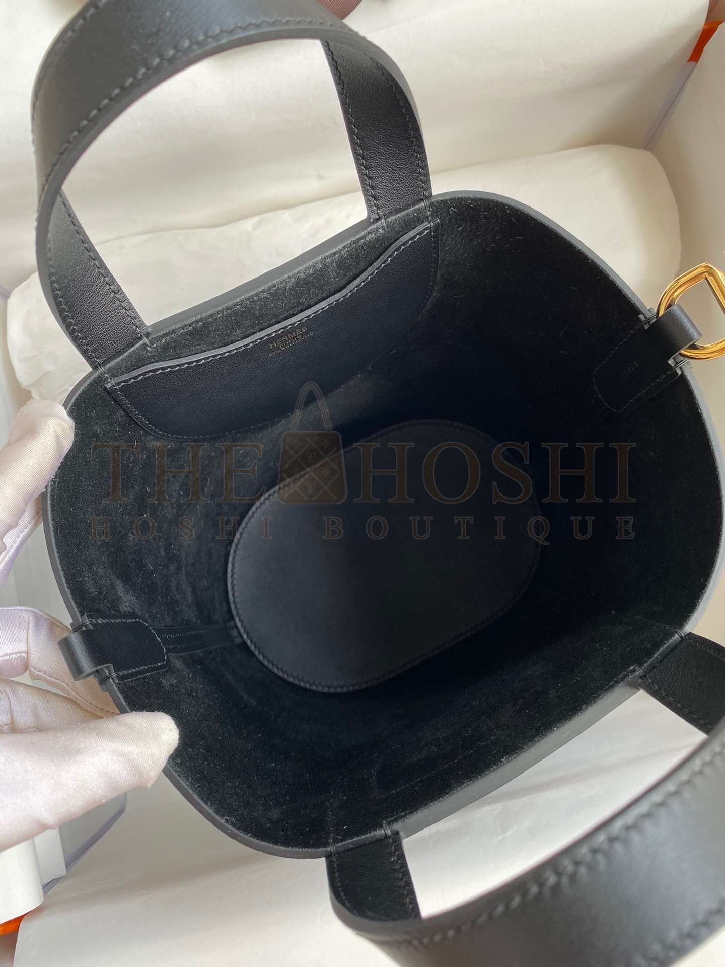 H**me5 In The Loop 18 Handmade Bag in Black Clemence Leather Master Quality