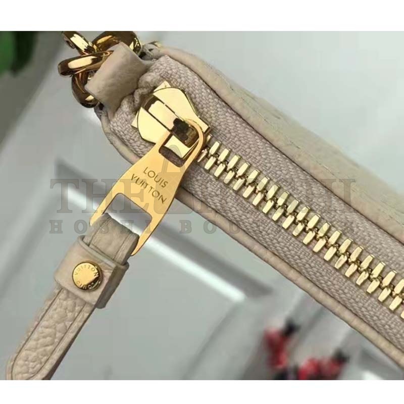 L0vis Vvtt0n LV Women Easy Pouch On Strap White Monogram S*pple Grained Cowhide Master Quality