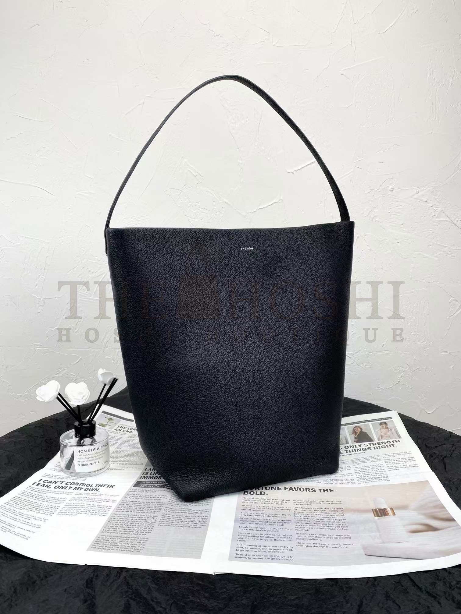 The R0w Medium N/S Park Tote in Black Grained Leather Master Quality
