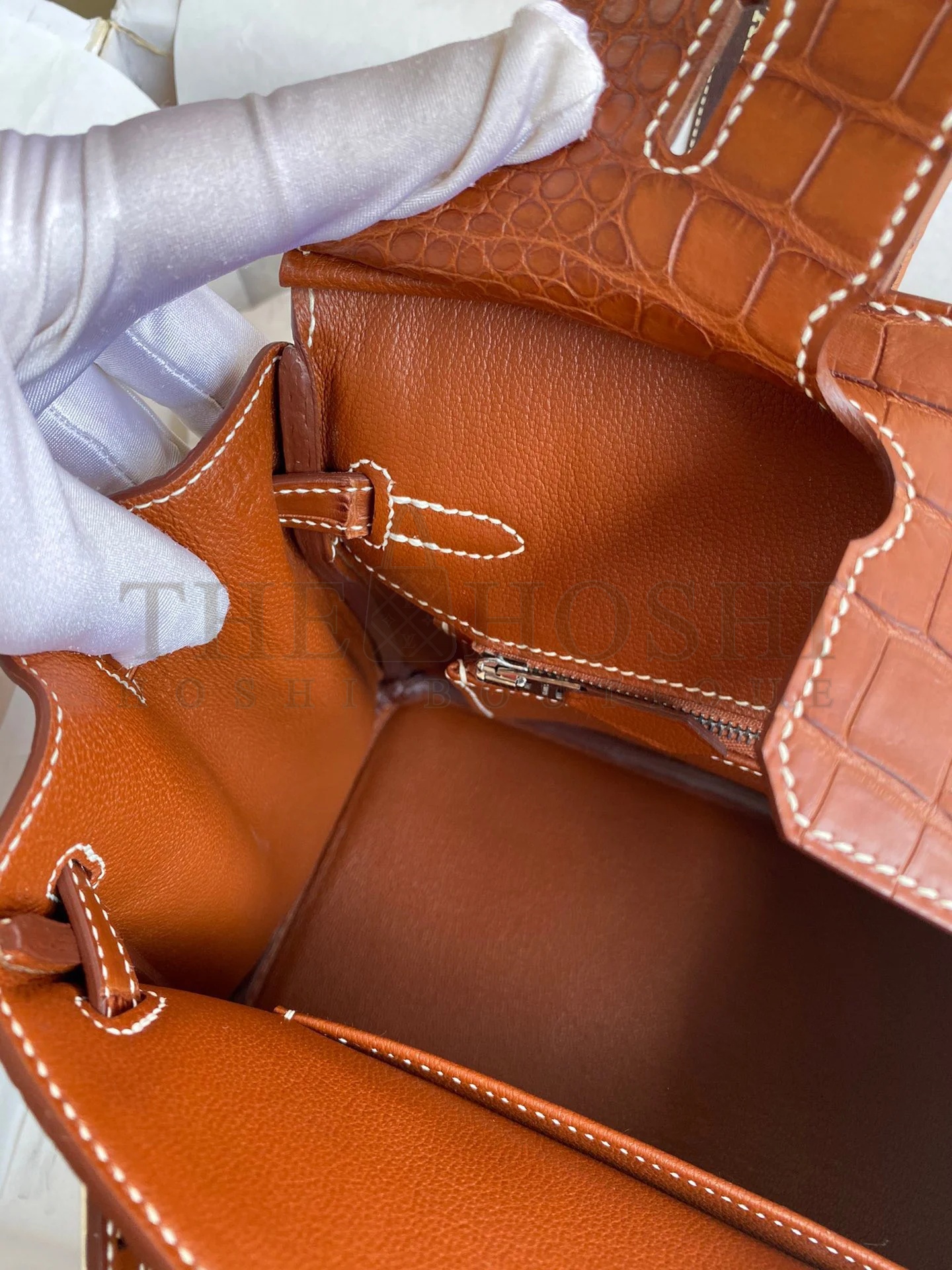 H**me5 Birkin 25 Retourne Handmade Bag In Gold Matte Alligator Leather Master Quality