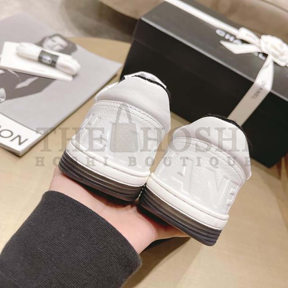 Ch**el Women Calfskin Letter Flat Lace Up Runner Trainer Sneakers Master Quality