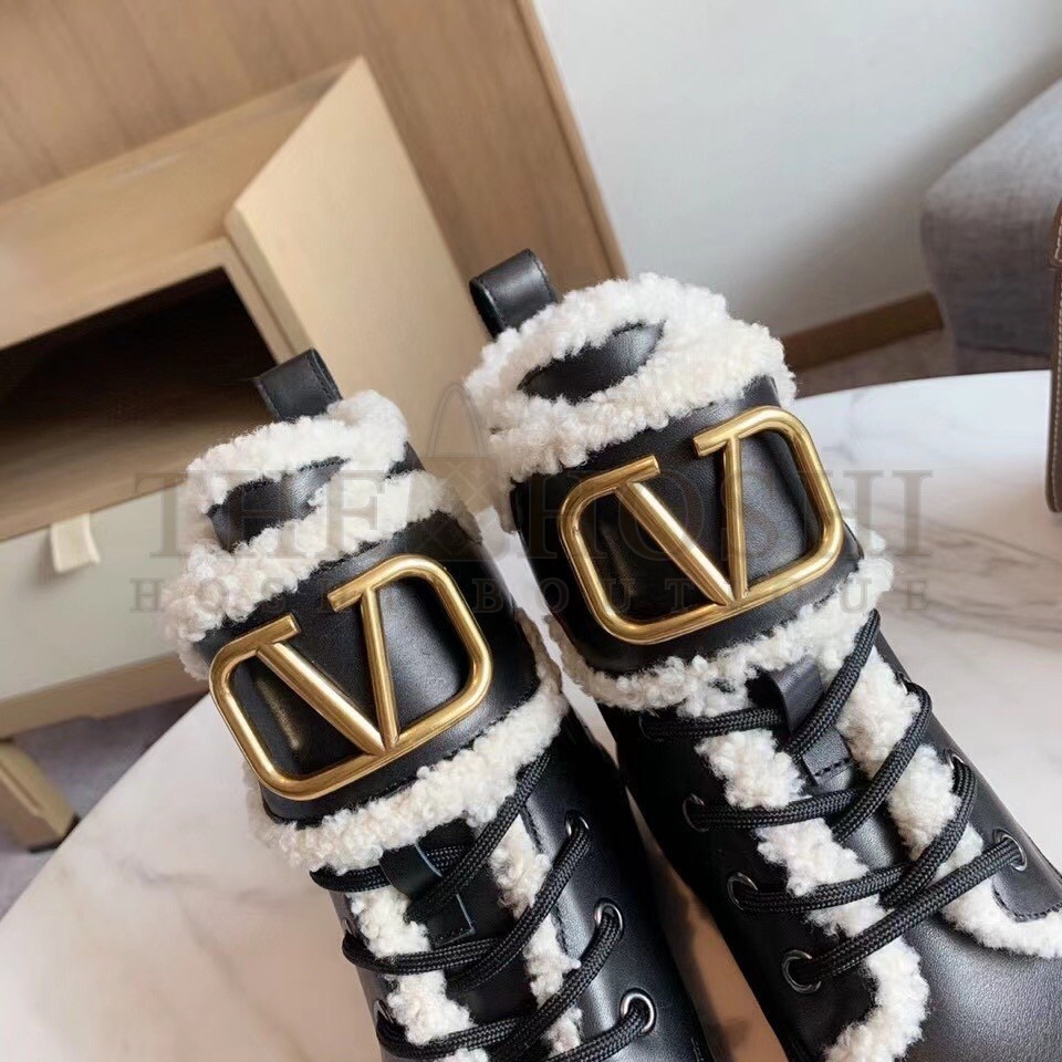 Va1e*ntin0 VLogo Combat Boots In Calfskin and Shearling Master Quality