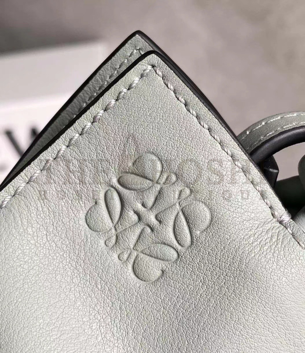 L0ew* Flamenco Clutch In Ash Grey Nappa Leather Master Quality