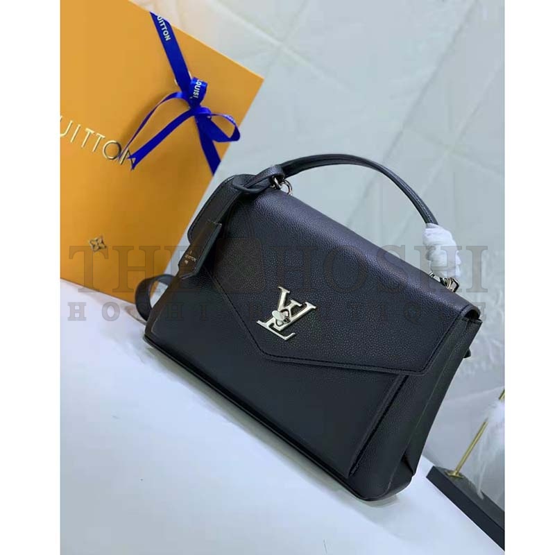 L0vis Vvtt0n LV Women Mylockme Chain Bag Black Soft Grained Calfskin Master Quality