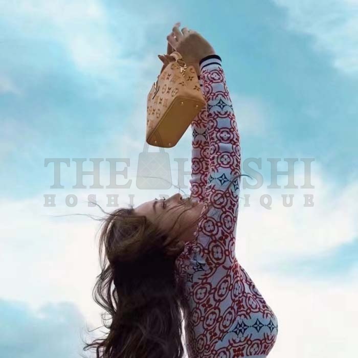 L0vis Vvtt0n LV Women Capucines Mini Handbag Saffron Yellow Calfskin Leather Cowhide Lining Master Quality