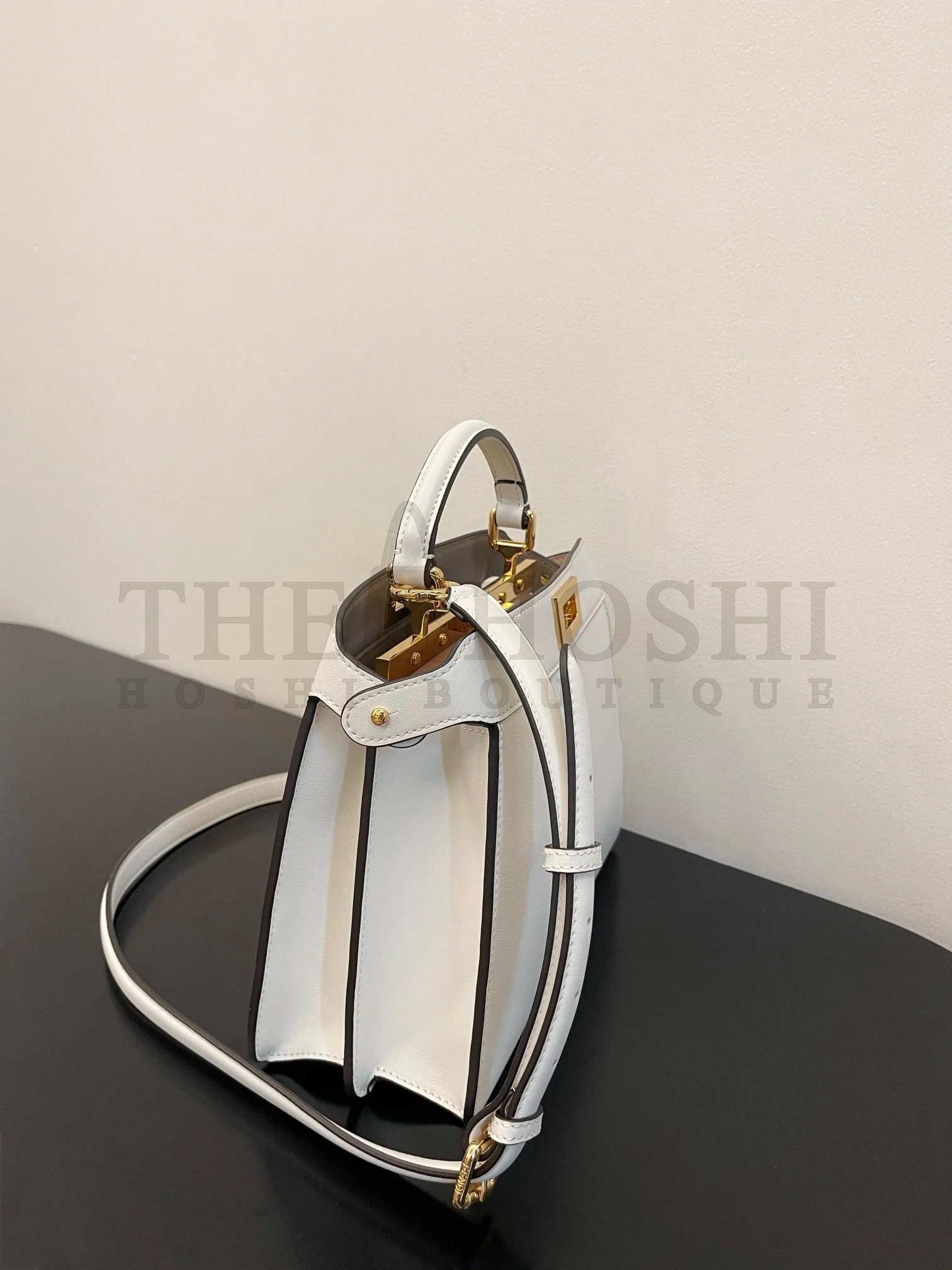 F**di Peekaboo ISeeU Medium Bag In White Calfskin Master Quality